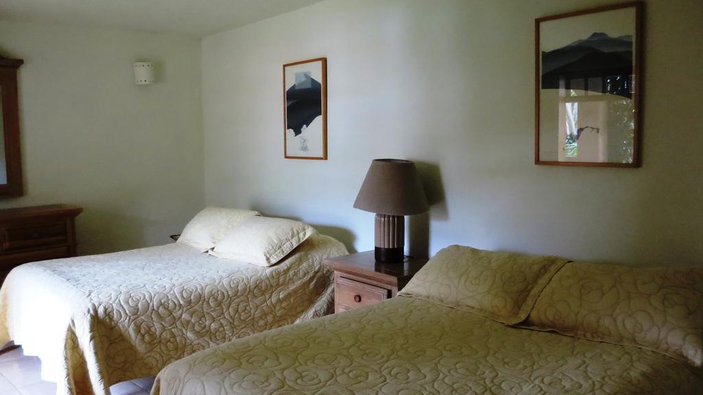 Hotel Casa Abierta Valle de Bravo Bilik gambar