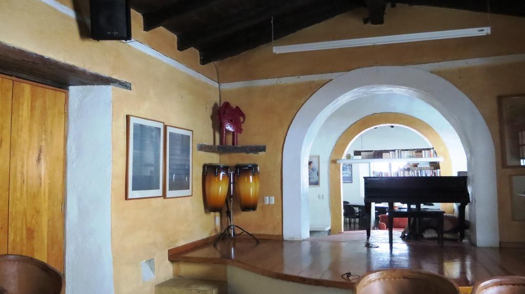 Hotel Casa Abierta Valle de Bravo Luaran gambar
